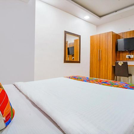 Fabexpress Diamond - Nr Bkc Hotell Mumbai Eksteriør bilde